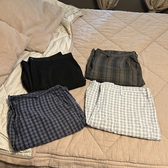 Chaps Other - Men’s Shorts Size 42 (4 pair).  Black pair are Chaps. The other three are Apt 9.